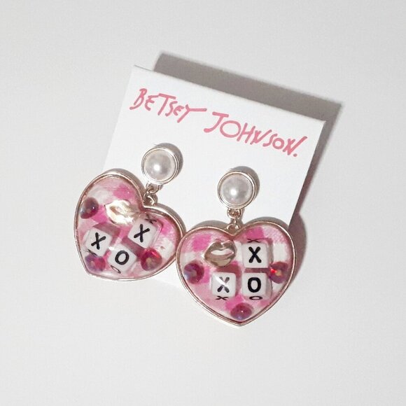 NWT Betsey Johnson XOXO heart & lip love drop earrings - Picture 8 of 10